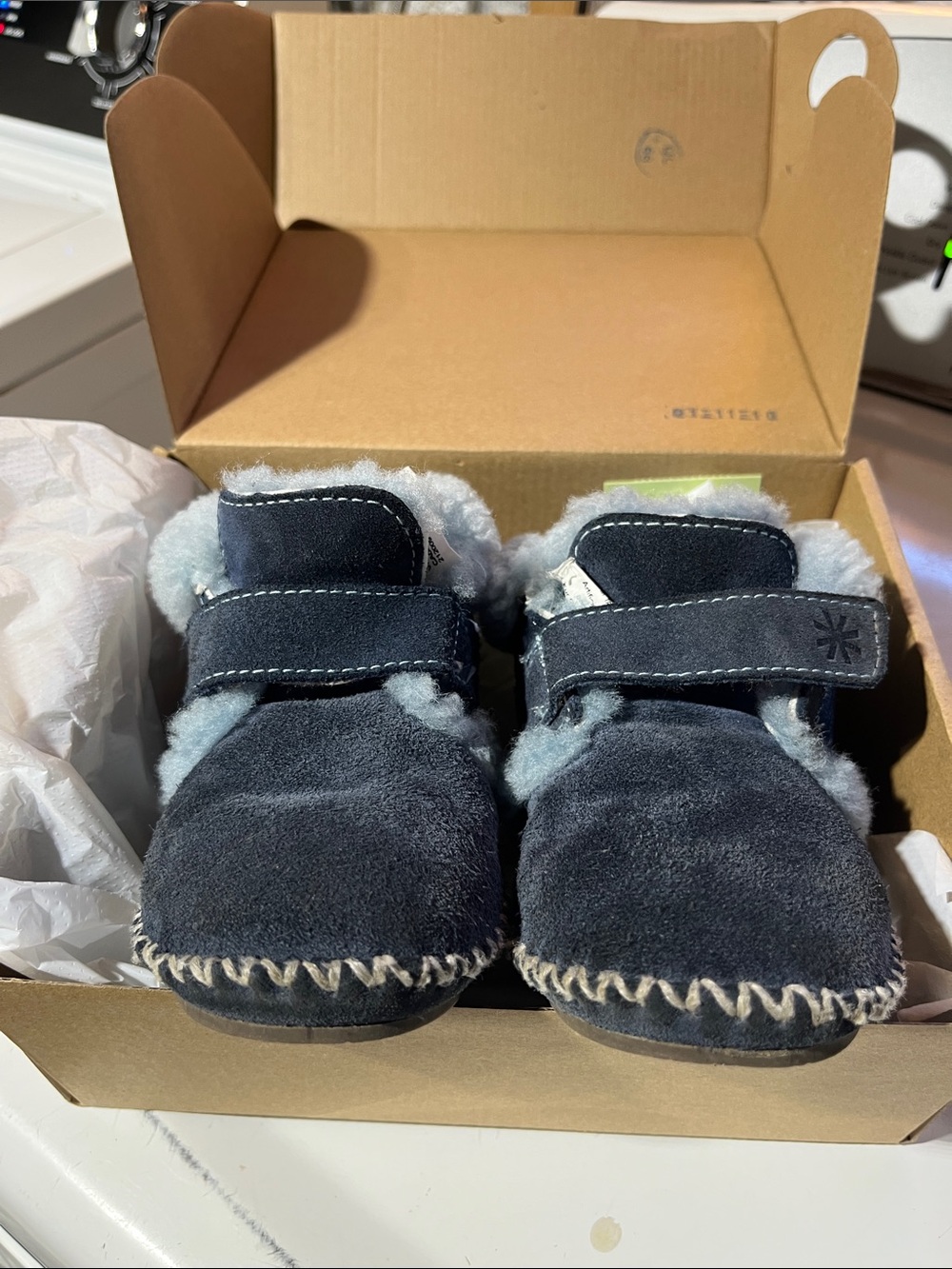 L.L. Bean Navy Blue Shearling-Lined Kids Slip-On Slippers